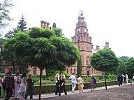 vergr&ouml;&szlig;ern � enlarge � agrandi